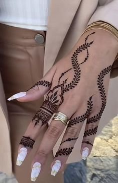 mehndi designs for eid back hand